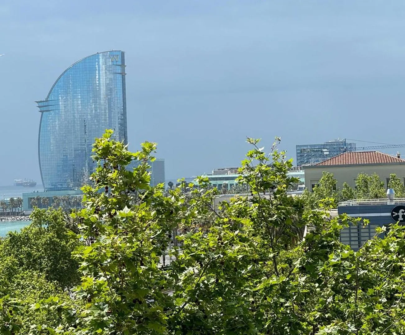 Sea View Apartments Barcellona 0*,