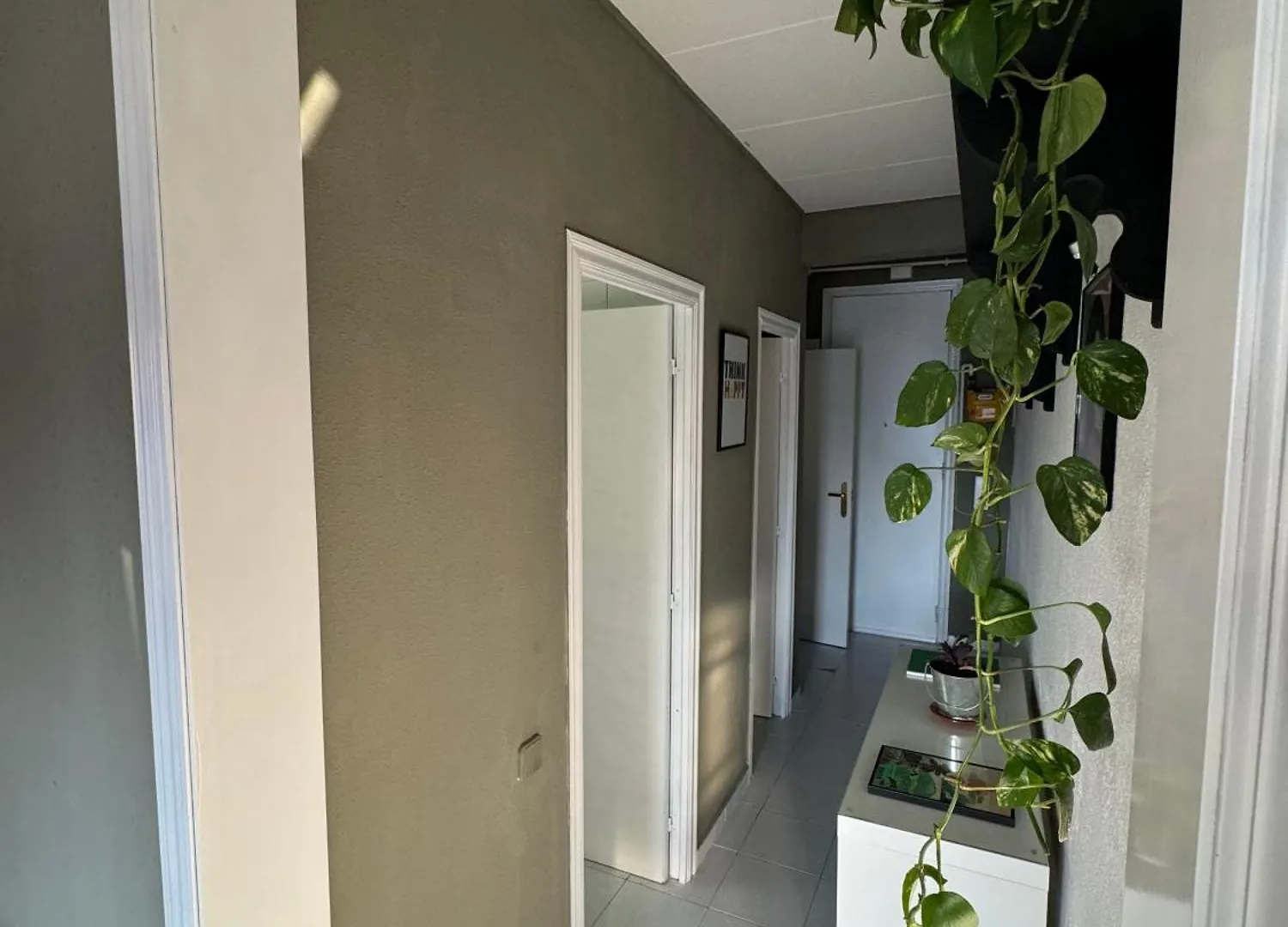 Sea View Apartments ברצלונה 0*,  ספרד
